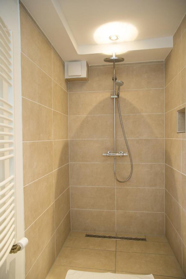 Ferienwohnung Am Kahlenberg - ริงส์ไฮม์ ภายนอก รูปภาพ