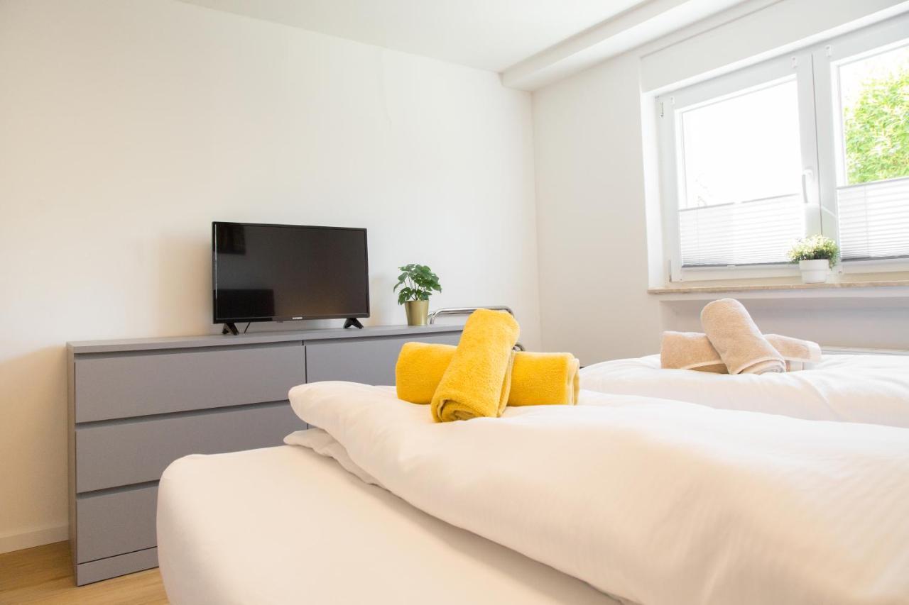 Ferienwohnung Am Kahlenberg - ริงส์ไฮม์ ภายนอก รูปภาพ