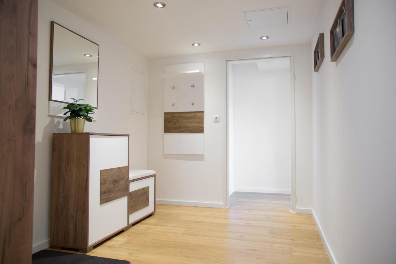 Ferienwohnung Am Kahlenberg - ริงส์ไฮม์ ภายนอก รูปภาพ