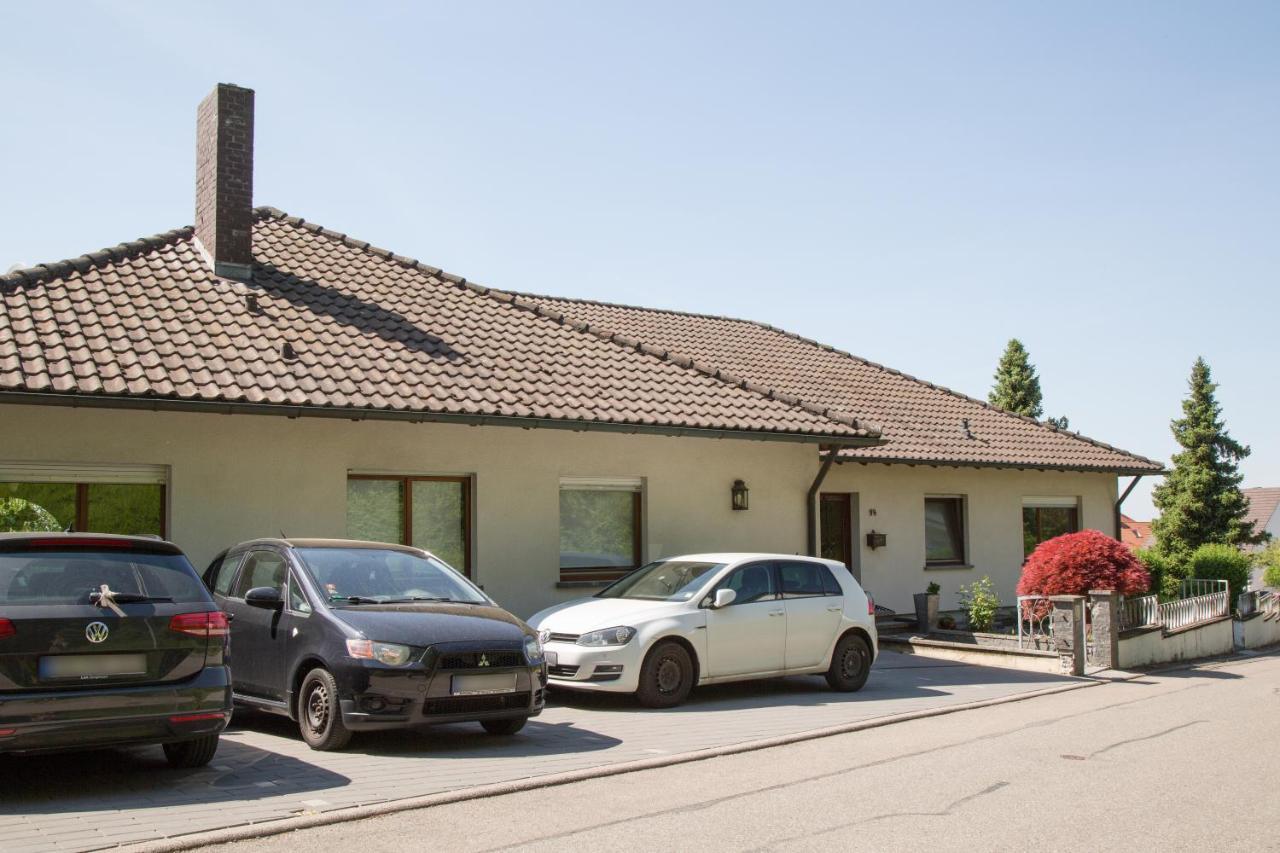 Ferienwohnung Am Kahlenberg - ริงส์ไฮม์ ภายนอก รูปภาพ